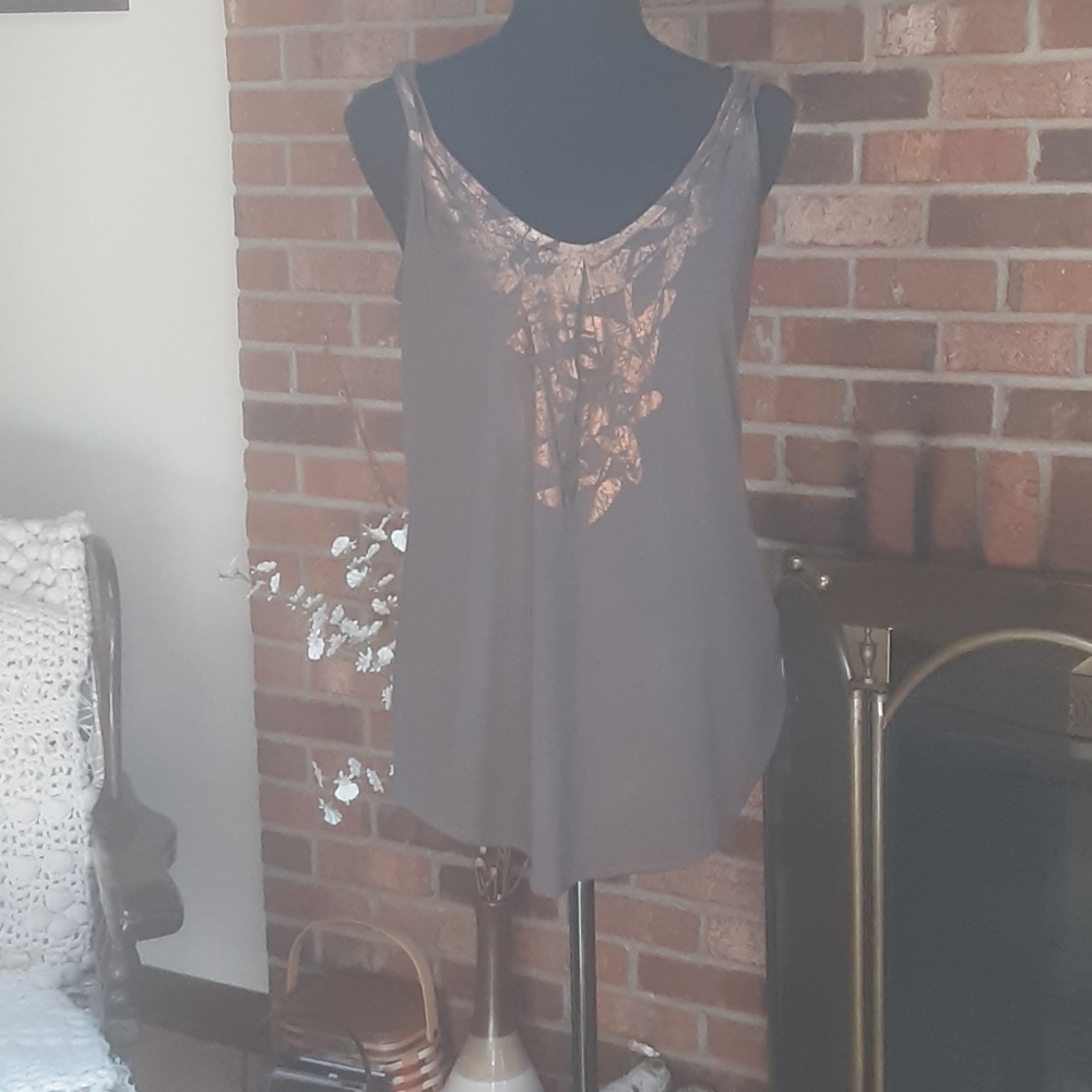 Kenneth Cole Reaction Brown and gold tank to